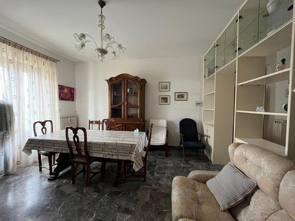 Casa A Due Passi Dal Mare Lägenhet Cupra Marittima Exteriör bild
