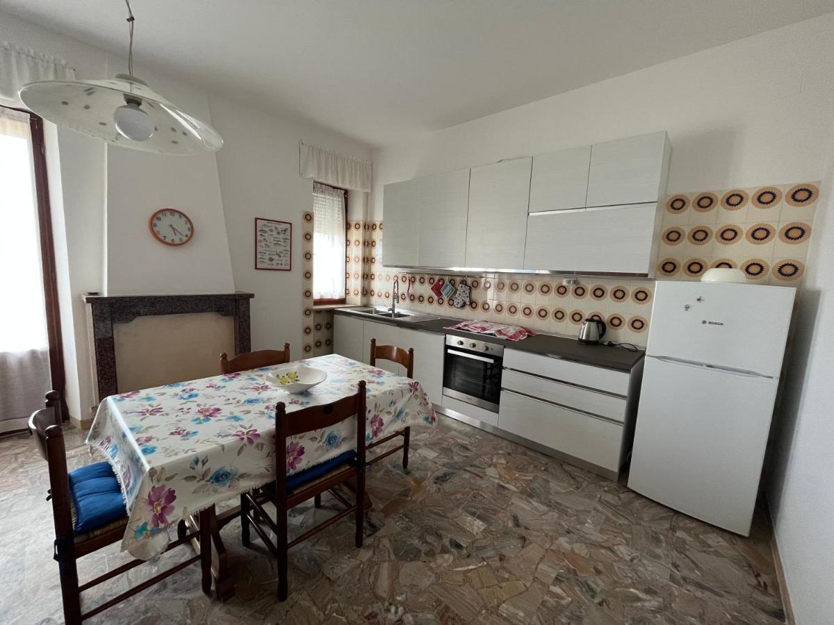 Casa A Due Passi Dal Mare Lägenhet Cupra Marittima Exteriör bild
